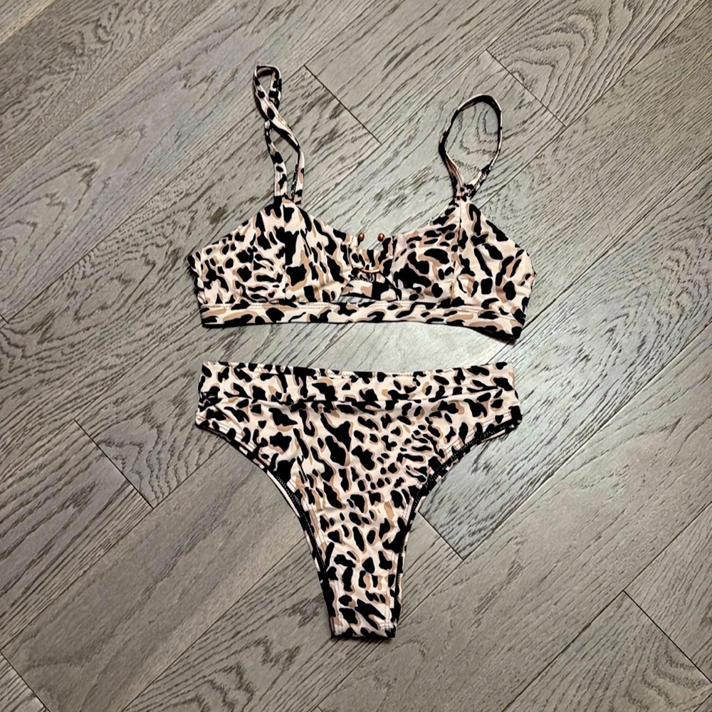 Cheetah print bikini swimwear set